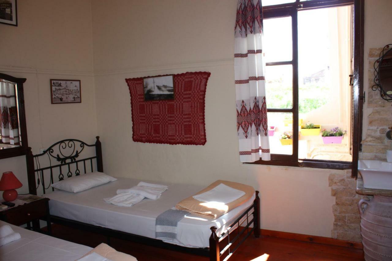 Bed and Breakfast Mmebassia Chania  Exteriér fotografie